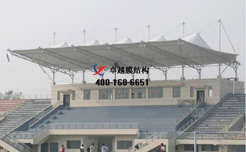 廣漢市<font color='red'>膜結(jié)構(gòu)看臺</font>【中國民用航空飛行學(xué)院等】設(shè)計(jì)施工案例